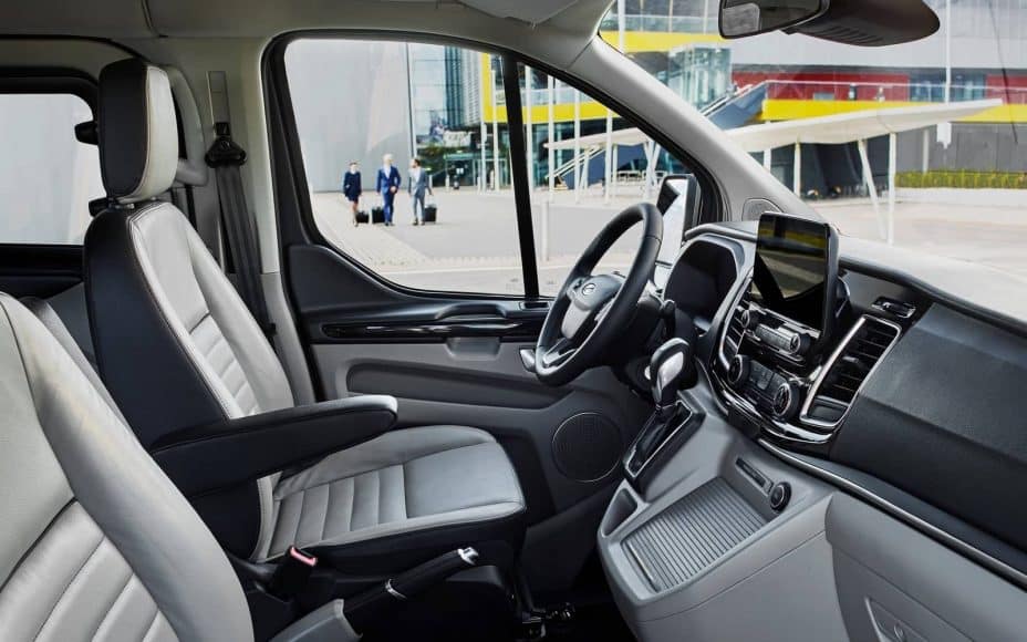 Ford Tourneo Custom intérieur