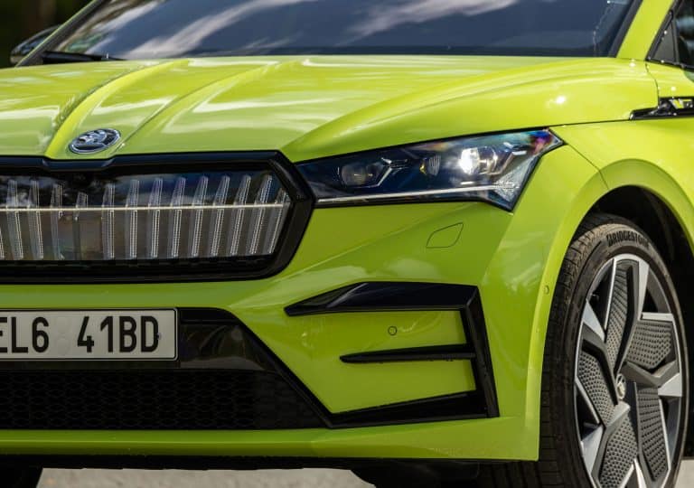 skoda enyaq un design race