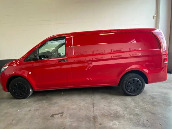 JAGUAR X TYPE PROFIL GAUCHE